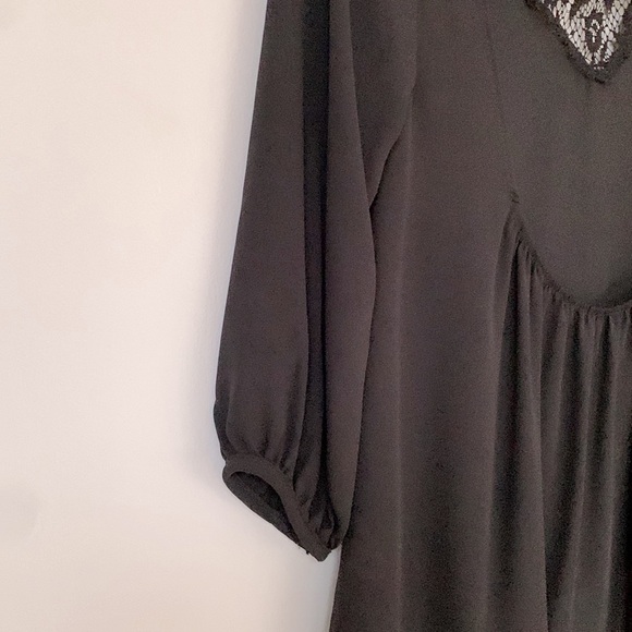 Soprano Lace Top Black - Picture 3 of 3